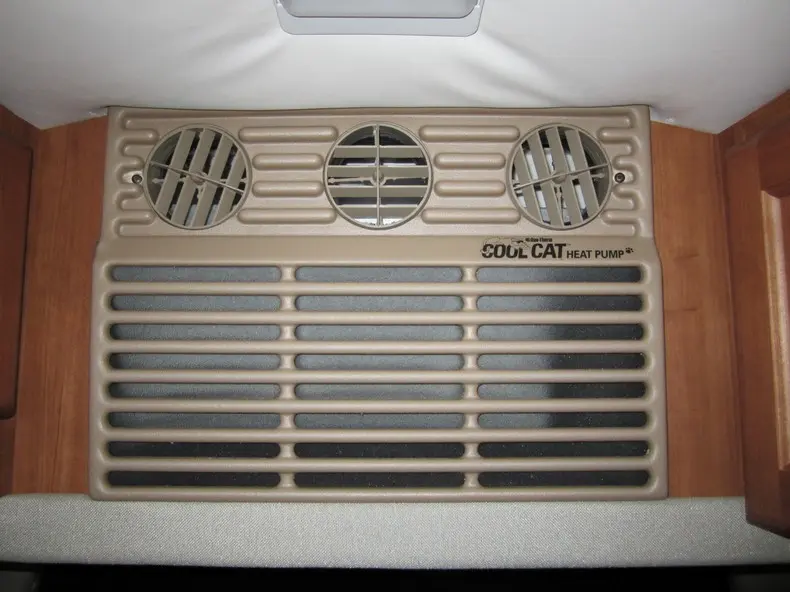 Dometic Cool Cat interior controls